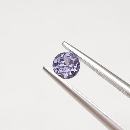 ベキリーブルーガーネット　ルース　0..41ct