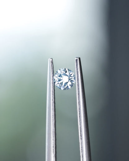アイスブルーダイヤモンド　ルース　0.11ct