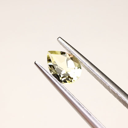 【仕立て必須】レモンクォーツ　0.66ct