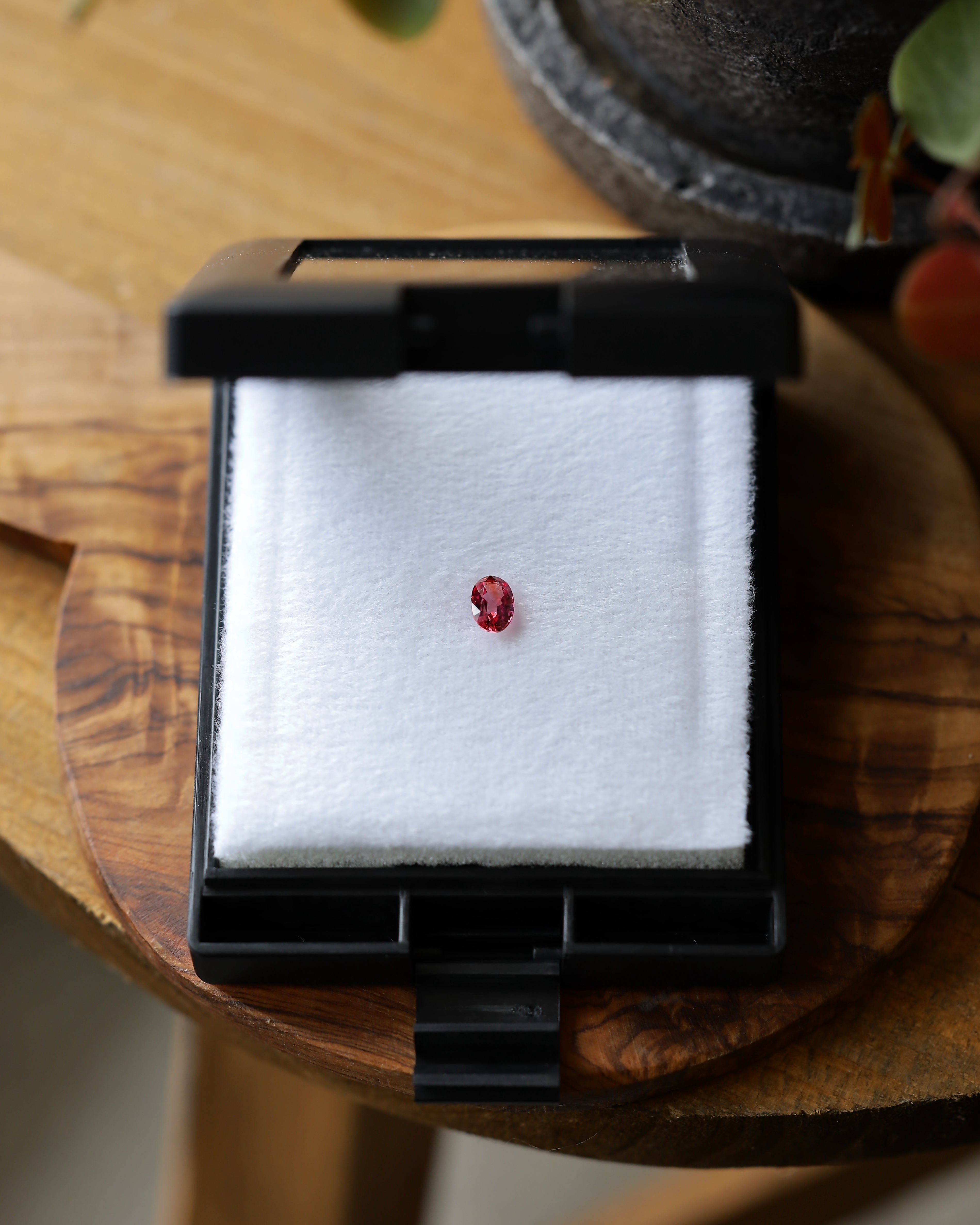 パパラチアサファイア ルース 0.79ct 鑑別書付き – GEMTERASU_