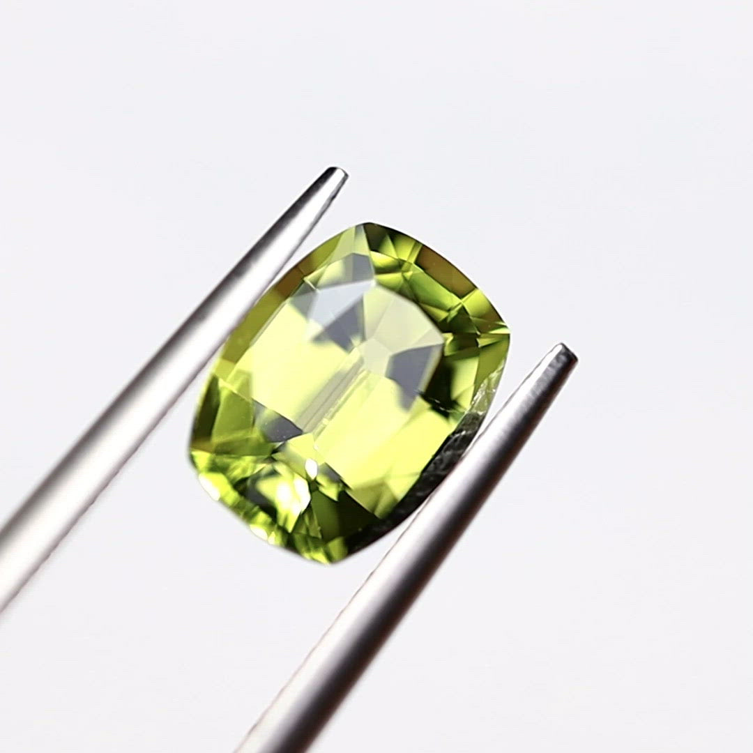 ペリドット ルース 1.56ct – GEMTERASU_ジェムテラス